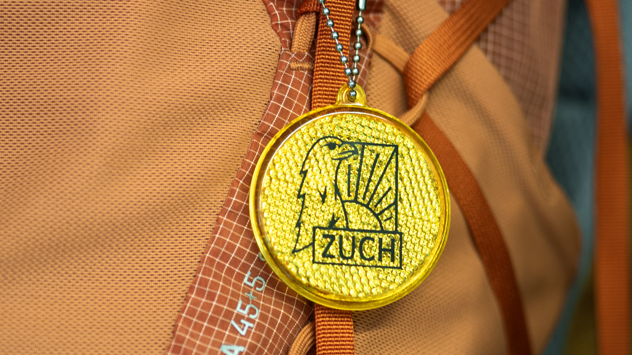 Breloczek odblaskowy ze znaczkiem zucha